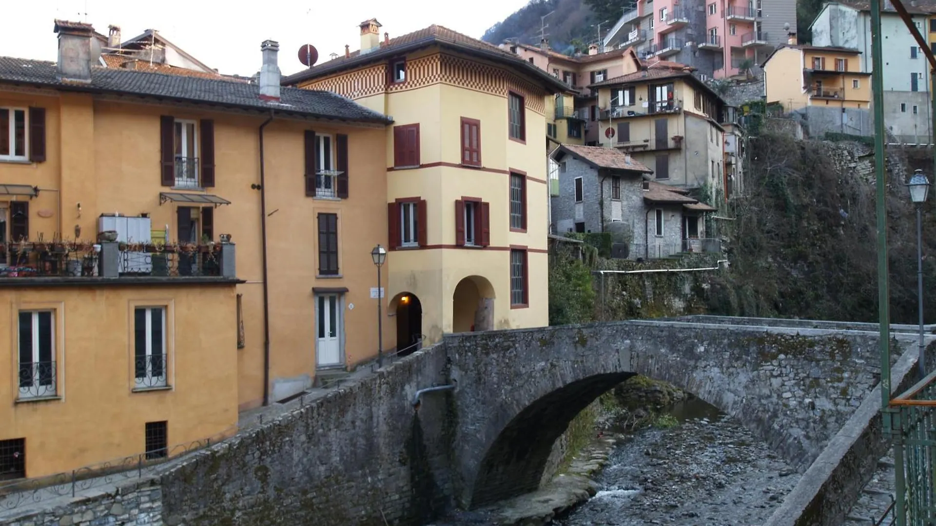 Apart Otel Locanda Posta Argegno